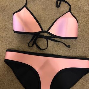 Triangl Bikini Set